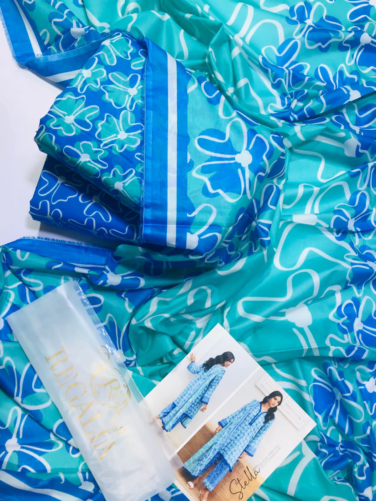 STELLA POP Digital Printed Lawn 3 Piece