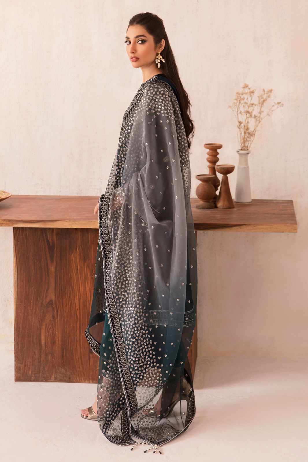 BRAND JAZMIN Velvet